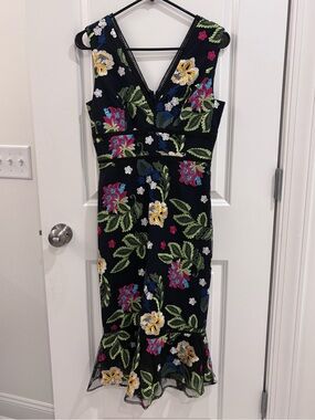 Badgley Mischka Black V-Neck Floral Embroidered Midi Dress